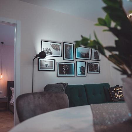 Tam Serviced Apartment City Center No2 Tirana Exterior photo