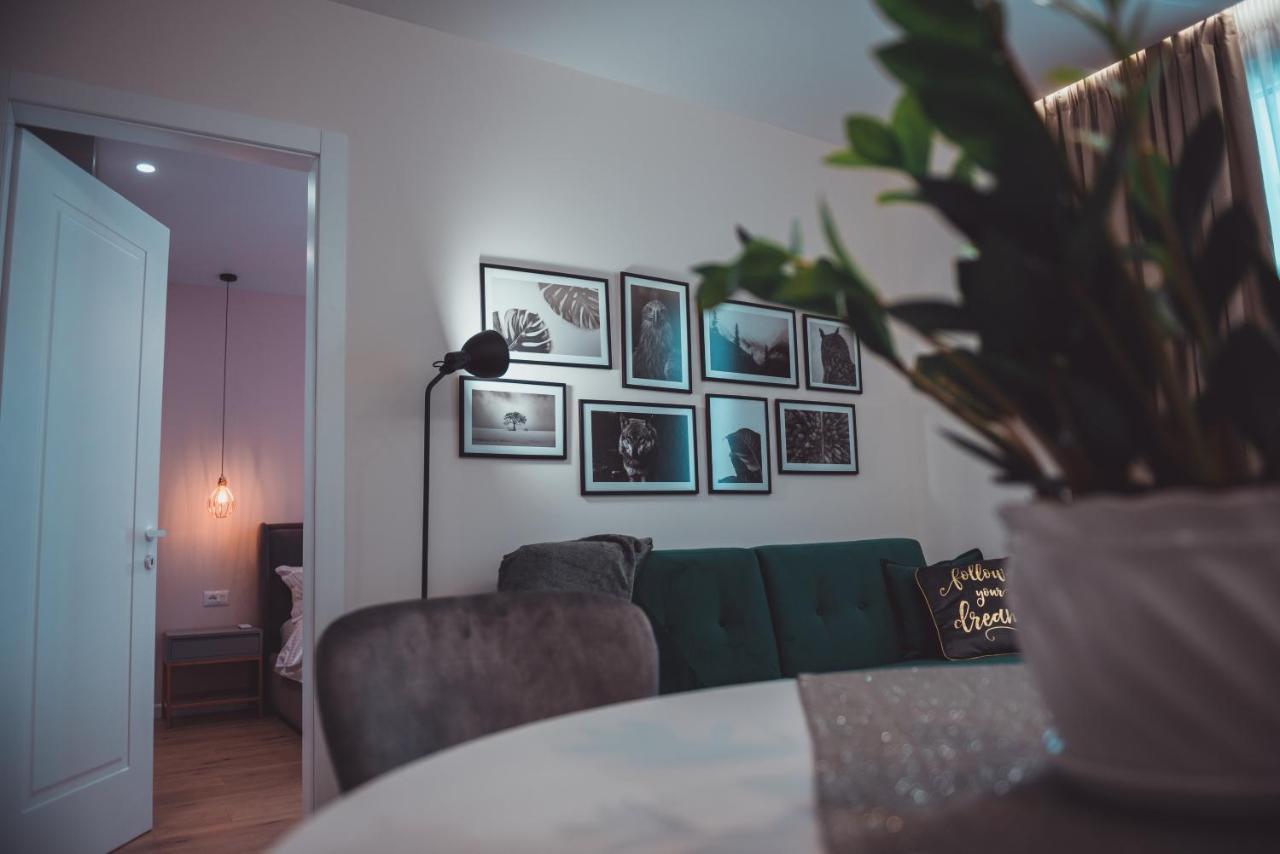 Tam Serviced Apartment City Center No2 Tirana Exterior photo