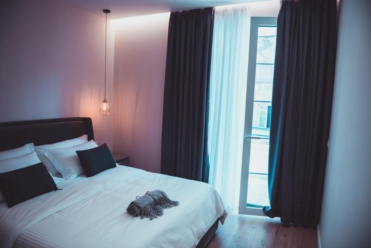 Tam Serviced Apartment City Center No2 Tirana Exterior photo