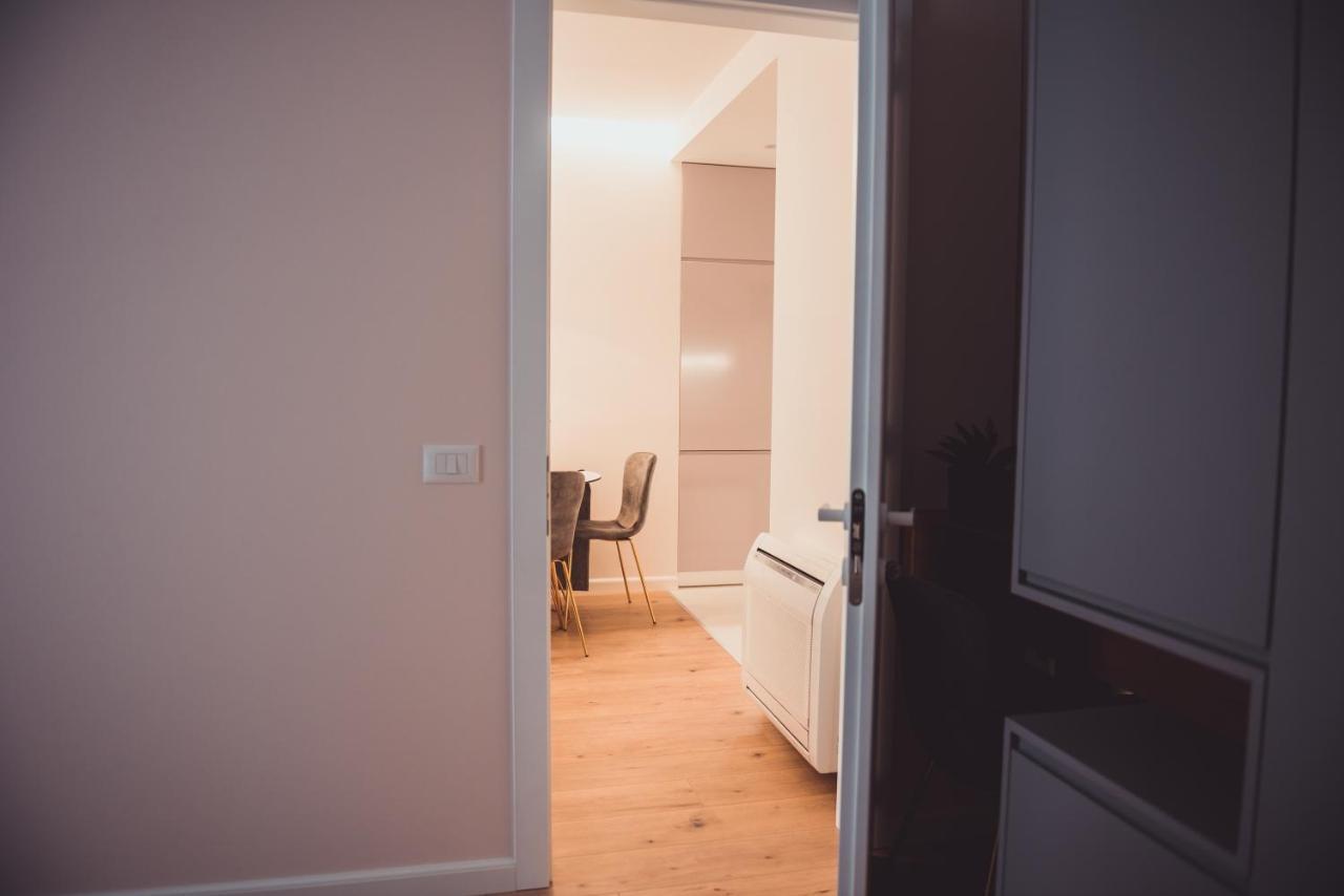 Tam Serviced Apartment City Center No2 Tirana Exterior photo